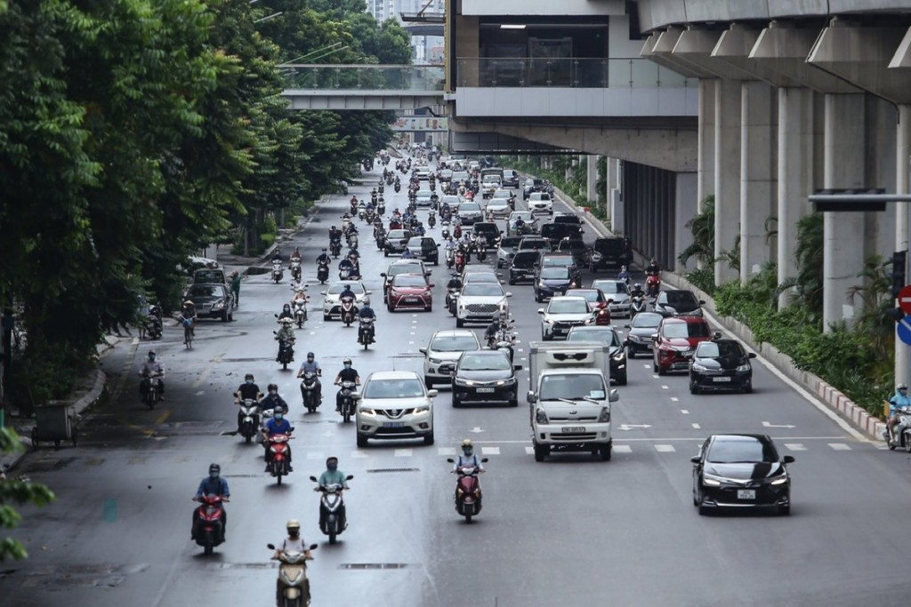 Dự báo thời tiết Hà Nội ngày 17/2: Nhiều mây, mưa nhỏ rải rác, trời se lạnh